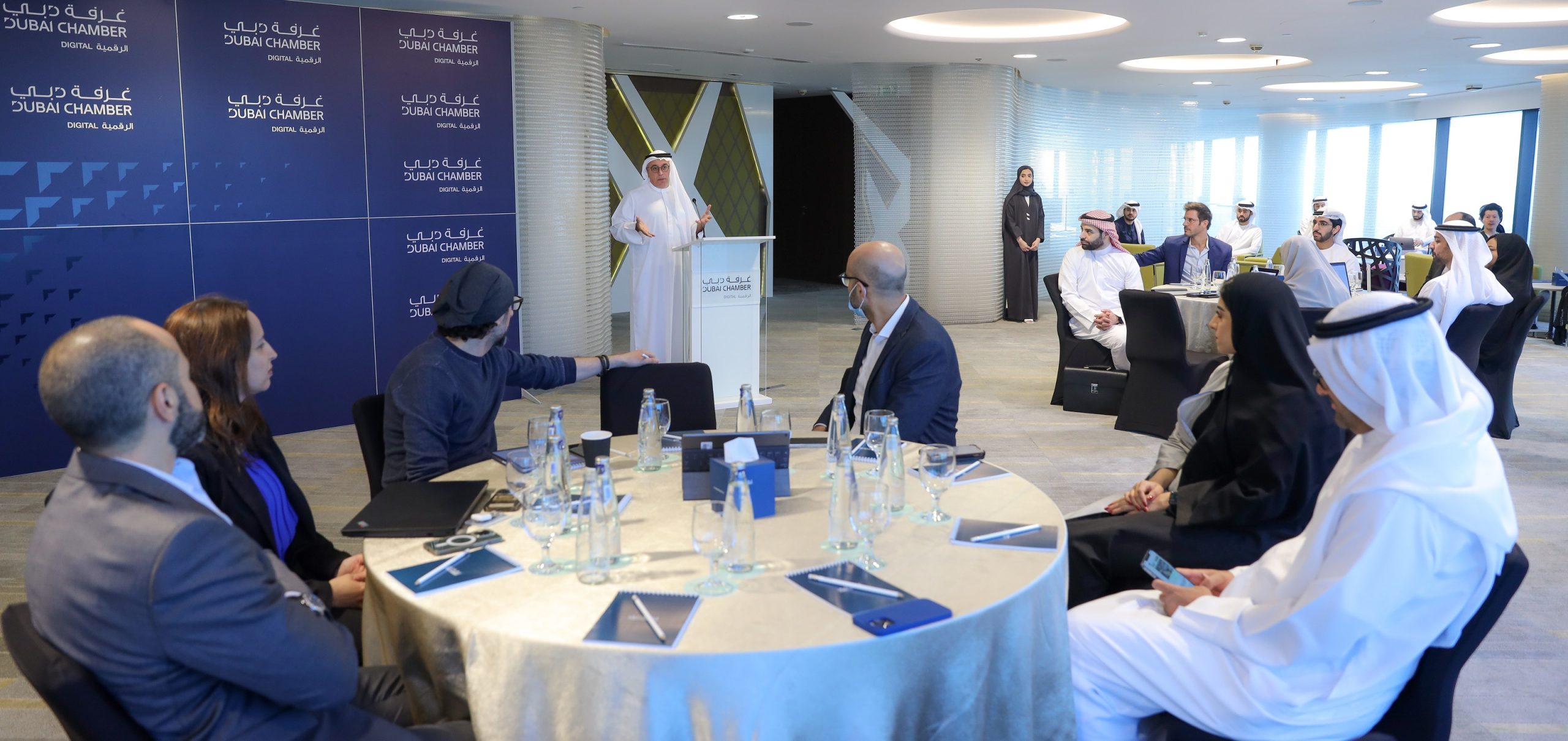 غرفة دبي للاقتصاد الرقمي تنظم ورشة عمل تفاعلية لمناقشة تحديات وحلول تطوير قطاع التواصل الاجتماعي
