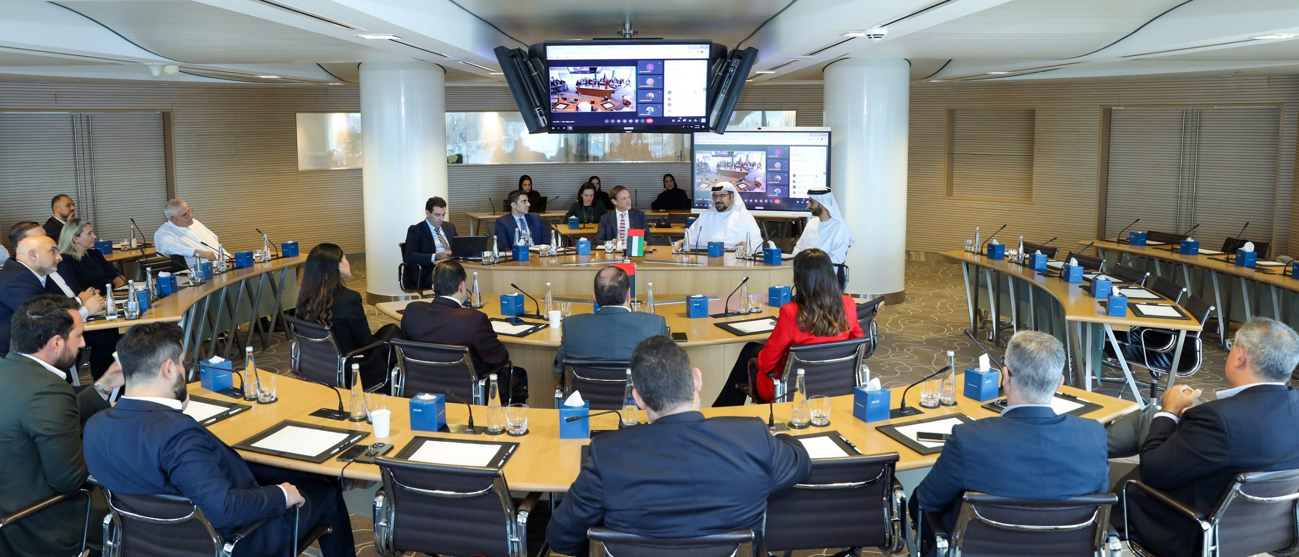 غرفة تجارة دبي تطلق مجلس الأعمال اليوناني لتعزيز العلاقات الاقتصادية المشتركة